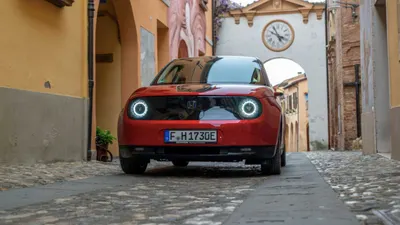mobil listrik