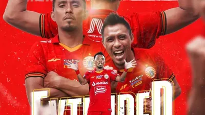 Maman Abdurahman (39) dan Tony Sucipto (36) perpanjangan kontrak di Persija.