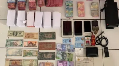 Polsek Cileugsi Berhasil Amankan Lima Pelaku Pengedar Uang Palsu, Modusnya Dukun Penggandaan Uang