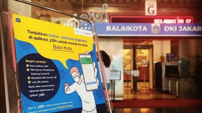  Mulai Senin (23/8/2021) pagi setiap orang yang ingin masuk Balai Kota DKI tunjukkan sertifikat vaksin