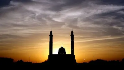 Teks Khutbah Jumat Singkat dan Menyentuh Hati, Bertema Dua Sifat Utama Manusia