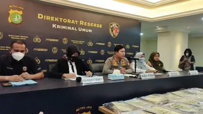 Polda Metro Jaya menggelar konferensi pers terkait pengungkapkan kasus eksploitasi seksual.