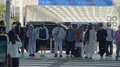 Selebgram Dilla Jaidi satu penerbangan dengan Seventeen.