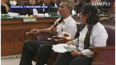 Keluarga Brigadir J menghadiri sidang kesaksian di PN Jaksel, (tangkapan layar YouTube/KOMPASTV)