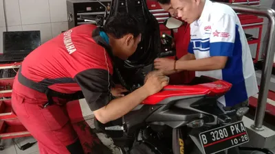 6 Tips Mudah Merawat Motor Matic di Rumah
