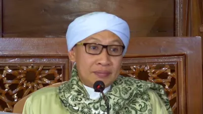 Buya Yahya Peringatkan 2 Larangan Hubungan Suami Istri, Hukumnya Haram dan Dosa Besar 