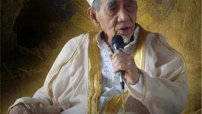 7 Karomah Mbah Moen