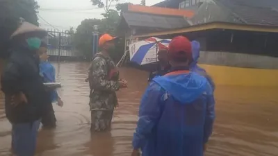 Banjir terjadi di delapan kecamatan se-Kota Bekasi hari ini, Jumat (19/2/2021).[Dok/BPBD Kota Bekasi]