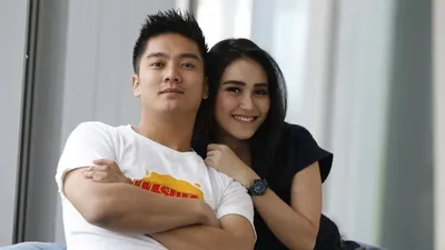 Boy William Siap Jadi Pasangan Ayu Ting Ting, Syaratnya Harus Mualaf!