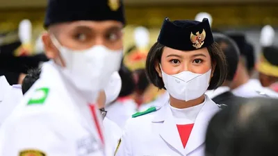 Tim Pasukan Pengibar Bendera Pusaka (Paskibraka) yang bertugas untuk mengibarkan bendera Merah Putih.
