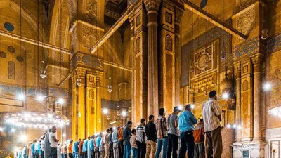 Teks Khotbah Jumat Singkat Terbaru Bertema Sabar dan Syukur, Mana yang Lebih Utama? Cek Penjelasannya di Sini!
