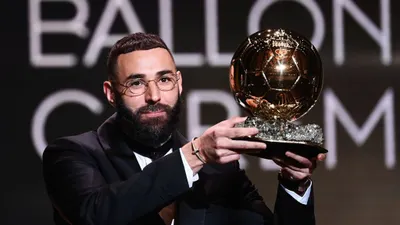 Karim Benzema Raih Ballon d&rsquo;Or 2022, Sebut Zidane dan Ronaldo Adalah Panutan