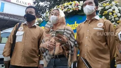 Ketua Umum Partai Era Masyarakat Sejahtera (Emas) Hasnaeni 