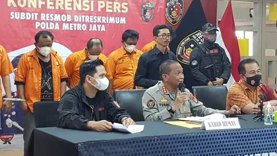 Kelima pelaku diamankan di Polda Metro Jaya. (Ayojakarta.com/Fichrihakiim)