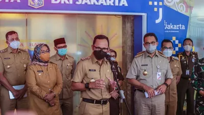 Bima Arya bersama Anies Baswedan usai melakukan rapat kepala daerah se-Jabodetabek di Balai Kota DKI/dok: Instagram @bimaaryasugiarto.