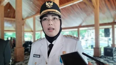 Bupati Purwakarta Anne Ratna Mustika.