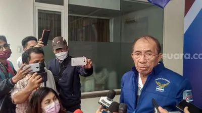 Max Sopacua di acara KLB Demokrat di Deli Serdang. [Suara.com/Muhlis]