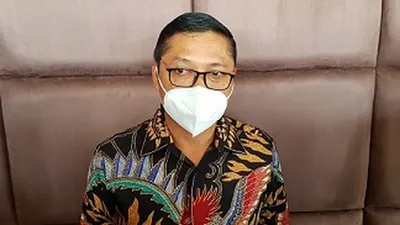 Obsatar Sinanga (Ayobandung/Fichrii Hakiim)