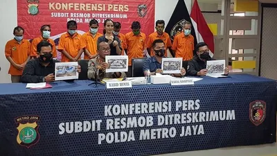 Polda Metro Jaya Tangkap Pencuri Sparepart Transjakarta di Pulo Gadung