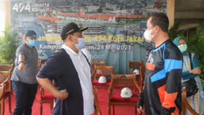 Walikota Jakarta Utara, Ali Maulana Hakim tinjau pelaksanaan gladi bersih HUT ke-494 DKI Jakarta di Kampung Akuarium/dok: Kominfotik Jakut.