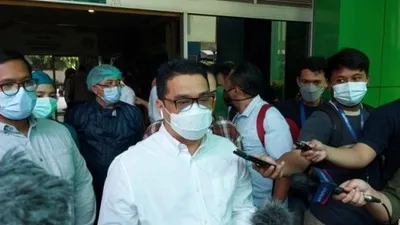 Wakil Gubernur DKI Jakarta Ahmad Riza Patria di Universitas Al Azhar, Jakarta Selatan, Sabtu (13/3/2021). [Dok. Humas Pemprov DKI]