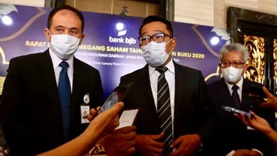 Gubernur Jawa Barat Ridwan Kamil menghadiri RUPST Tahun Buku 2020 bank bjb. (istimewa)