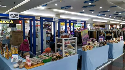 bank bjb memberikan fasilitas digital banking bagi para pelaku Usaha Mikro Kecil dan Menengah (UMKM) yang berada di bawah naungan ITC Group. (istimewa)