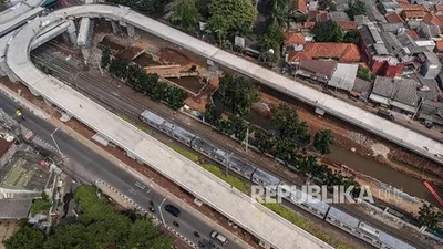 Flyover tapal kuda pertama di Jaksel/ Republika