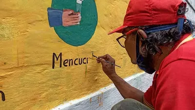Mural dengan pesan pencegahan Covid-19 di kawasan rawan banjir, Pengadegan, Jakarta Selatan/dok: Instagram @kominfotikjs