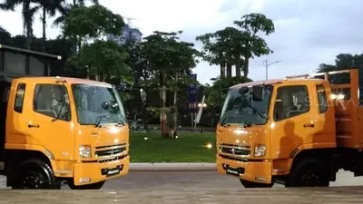 Mitsubishi Fuso Fighter. Sebagai ilustrasi kendaraan komersial [Suara.com/Manuel Jeghesta Nainggolan].