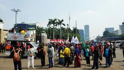 sebagai ilustrasi. pertentangan pengesahan Omnibus Law RUU Ciptaker terus bergulir, terutama di kalangan buruh pabrik/ Suara.com