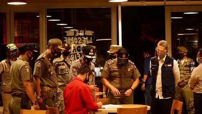 Bandel dengan Aturan Jam Malam, Sejumlah Restoran di Bogor Didenda