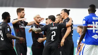 Pemain AC Milan merayakan gol Zlatan Ibrahimovic saat lawan Sampdoria. (dok Twitter AC Milan)