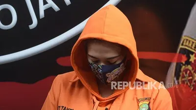 Tersangka kasus penyalahgunaan narkoba Catherine Wilson.  Foto: Republika/Prayogi