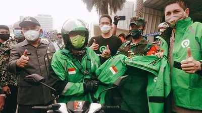 Wali Kota Bekasi Rahmat Effendi resmi memperbolehkan Grab dan Gojek mengangkut penumpang di Kota Bekasi/Firda
