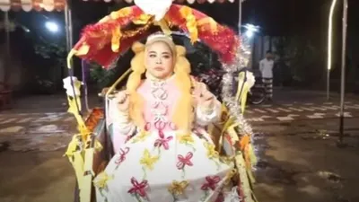 Video klip lagu Aku Bukan Boneka milik Rahmawati Kekeyi (Youtube)
