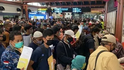 Penampakan antrean di Bandara Soekarno Hatta. (Foto: Istimewa)