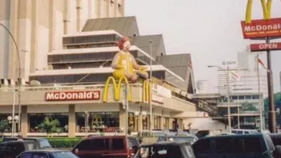 Gerai cepat saji McDonald's Sarinah, Thamrin, Jakarta Pusat