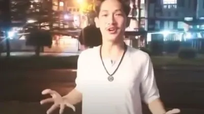 Ferdian Paleka kini masih buron. (YouTube)