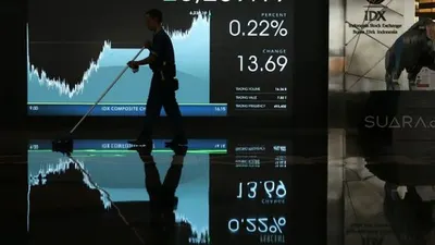Jelang Akhir Pekan, IHSG Menguat