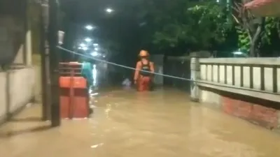 Banjir di kawasan Cipinang, Jakarta Timur (Kantor Pencarian dan Pertolongan Jakarta )