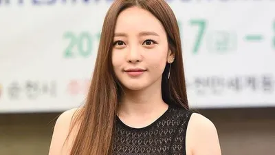 Mantan member idol grup Korea, Go Hara (Allkpop)