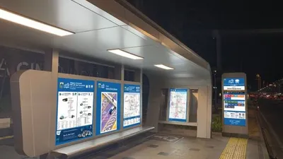 Signage dan wayfinding yang ditempatkan di halte Transjakarta/Dok. Transjakarta