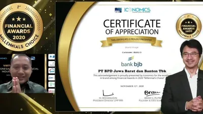bjb kembali Diganjar Penghargaan Financial Awards 2020