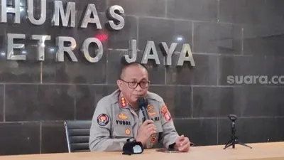 Polisi Bekuk 15 Pelaku Pemalsuan Hasil Swab Tes di Bandara Soetta (suara.com)