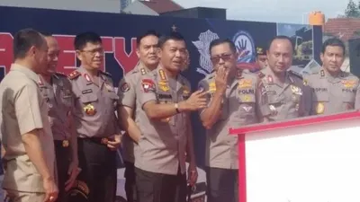 Peresmian Indonesia Safety Driving Center (ISDC) di Pusdik Lantas Serpong, Tangerang Selatan [ANTARA Foto].