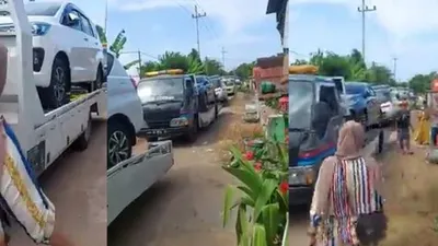 Warga Tuban berbondong-bondong beli mobil. (FB Berkelana)