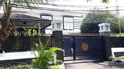 Rumah dinas Menteri KKP Edhy Prabowo jelang digeledah penyidik KPK, hari ini. (Suara.com/Bagaskara)