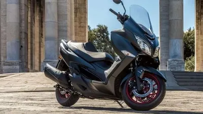 Suzuki Burgman (visordown)