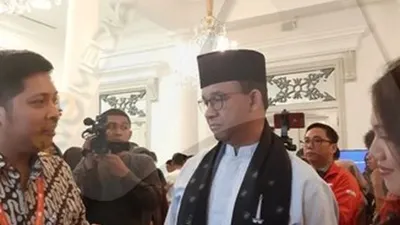 Anies Tetap Potong Kabel Serat Optik Tidak Berizin